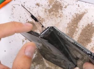 Google Pixel Fold се проваля при изпитания за издръжливост