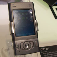 Първият PDA телефон с Windows Mobile 6 и две SIM карти