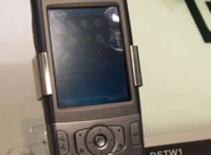 Първият PDA телефон с Windows Mobile 6 и две SIM карти