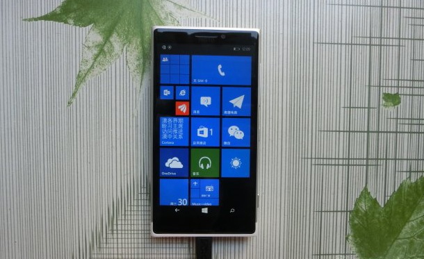 Появиха се снимки на прототип на Microsoft Lumia McLaren