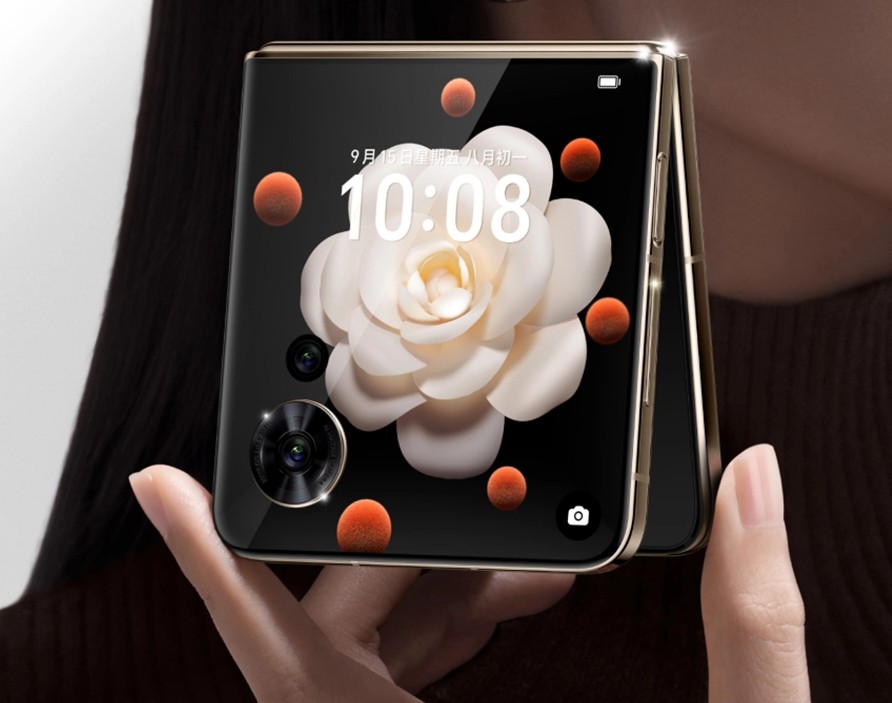 Honor подготвя подорбения за Magic V Flip2