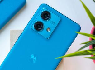 82% от потребителите предпочитат телефон в любимия си цвят