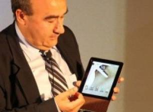 Шефа на Acer показа 7