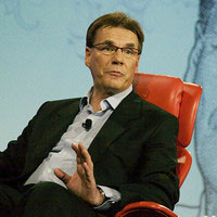 Wall Street Journal: Nokia си търси нов шеф