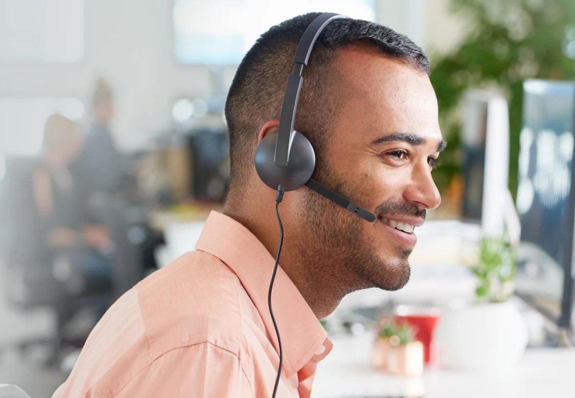 Надеждните решения на Logitech за комуникация в дома и офиса