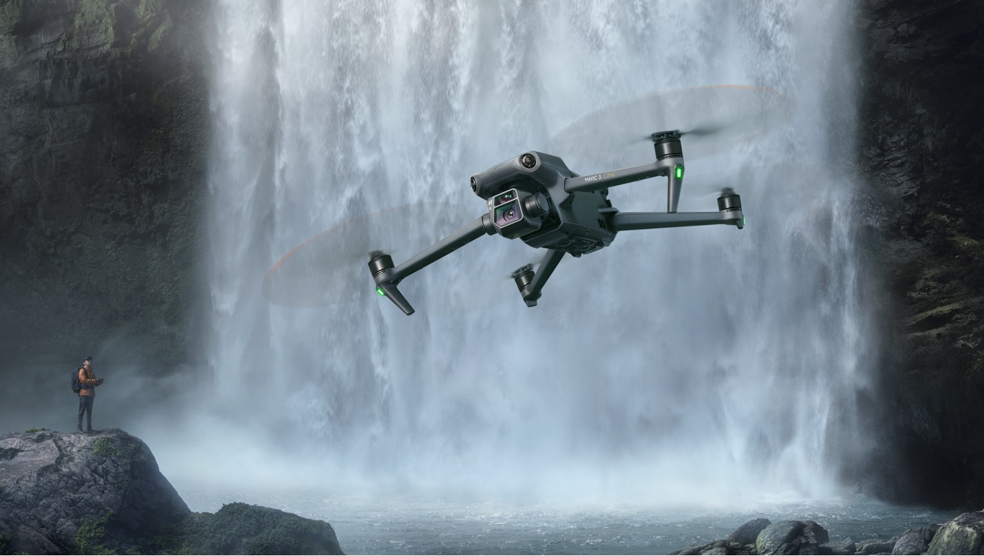 DJI спира продажбите на дронове в Русия и Украйна