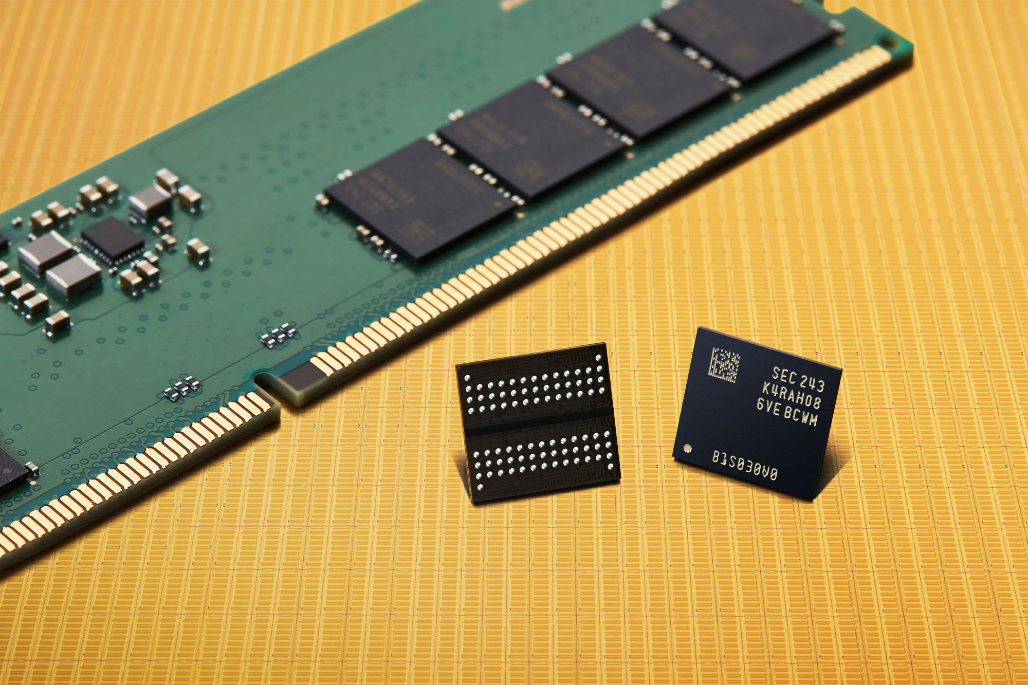 Samsung подготвя 12nm DDR5 DRAM чипове