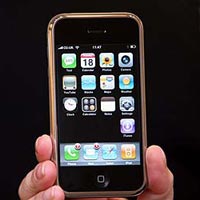 Японците не се вълнуват от iPhone 3G