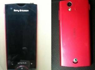 Снимки на Sony Ericsson CK15i и ST18i
