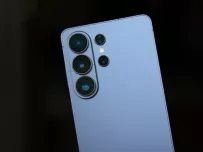 Samsung Galaxy S27 Ultra може да се раздели с една от камерите си 