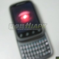 Размазани снимки на Motorola mini DROID