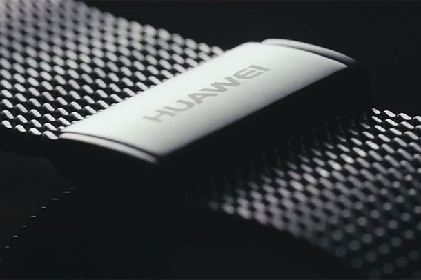 Втората версия на Huawei Watch ще има мобилни възможности