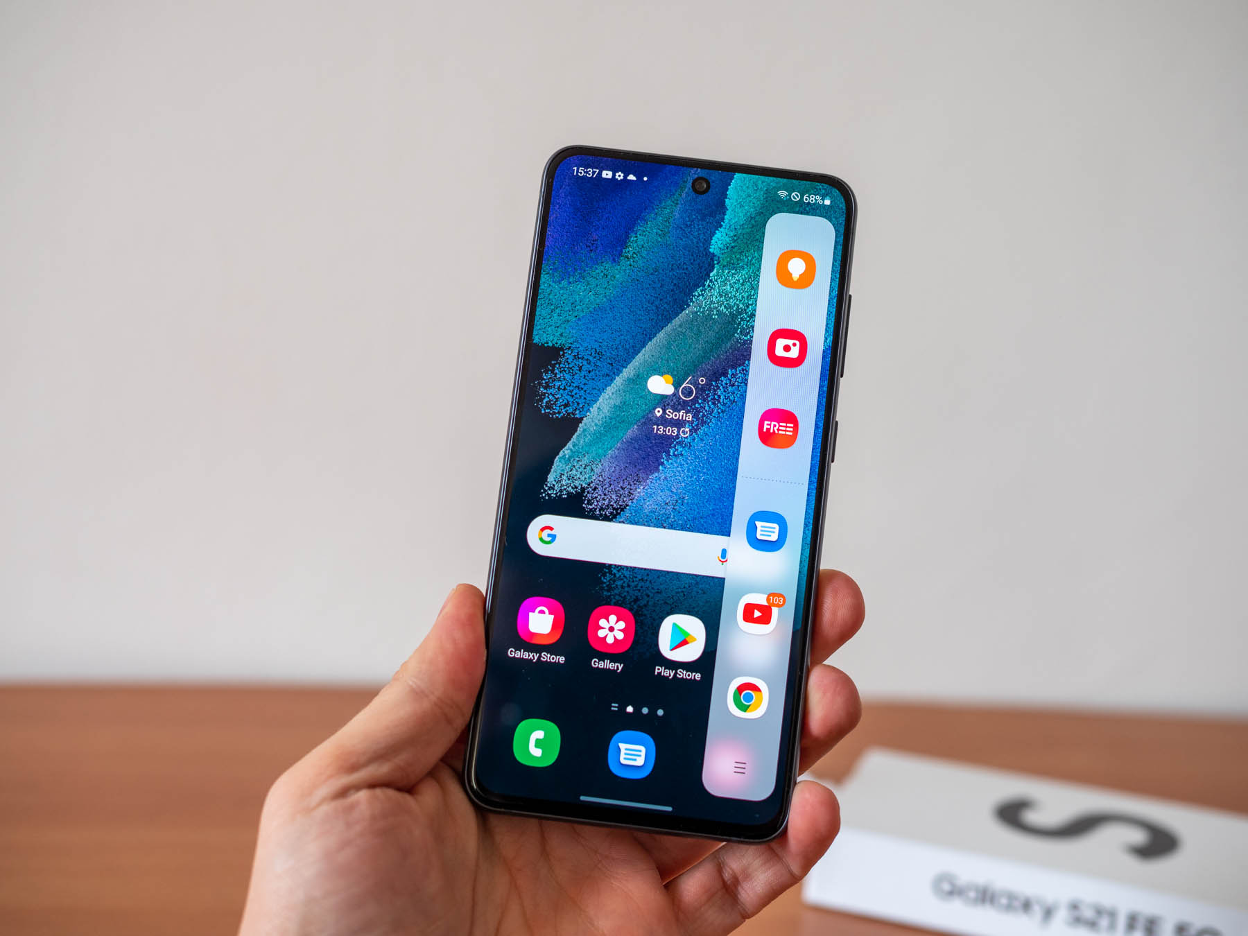 Последно голямо обновление за този популярен модел Galaxy FE
