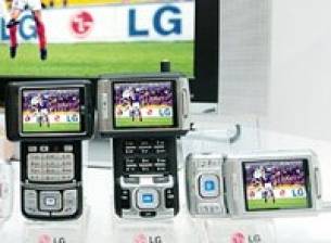 LG с телефони за основните мобилни ТВ стандарти