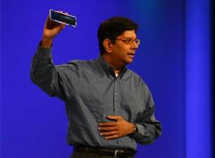 Шефът на ултрамобилното подразделение на Intel напуска