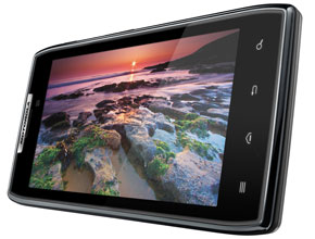 Motorola Droid RAZR е с дебелина 7,1 мм, идва в Европа през ноември