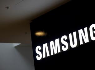 По данни от Корея Samsung може да доставя OLED панели на Huawei