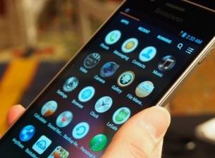 Intel иска да ускори развитието на мобилни процесори