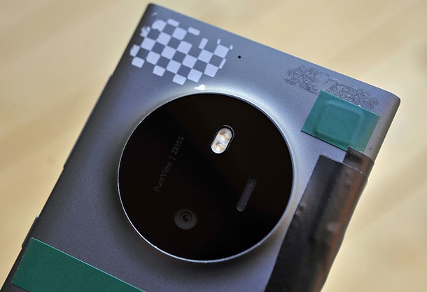 Спреният смартфон Nokia McLaren с 3D Touch получи ревю