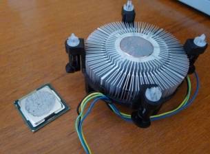 Intel се кани да сложи край на сменяемите процесори