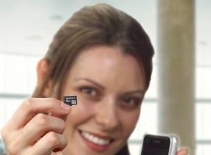 Понякога Samsung Galaxy S III унищожава скъпи microSD карти