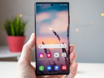 Проблеми за редица потребители с Galaxy S22 след последната актуализация с One UI 6.1.1