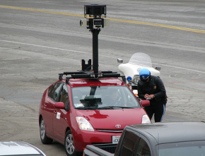 Франция глоби Google със  100 000 евро заради събиране на лични данни чрез Street View