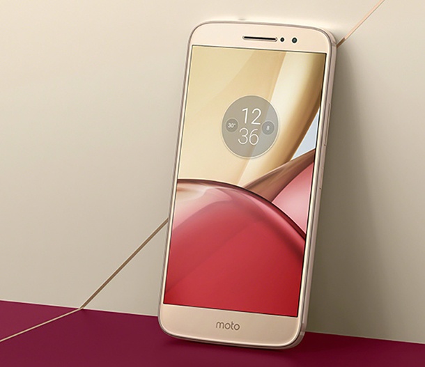 Motorola Moto M дебютира без особен шум