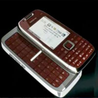 Видео на Nokia E72 и E75!