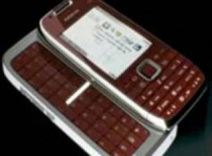 Видео на Nokia E72 и E75!