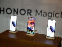 Honor Magic8 Lite премина през леден „тест за оцеляване“ в София
