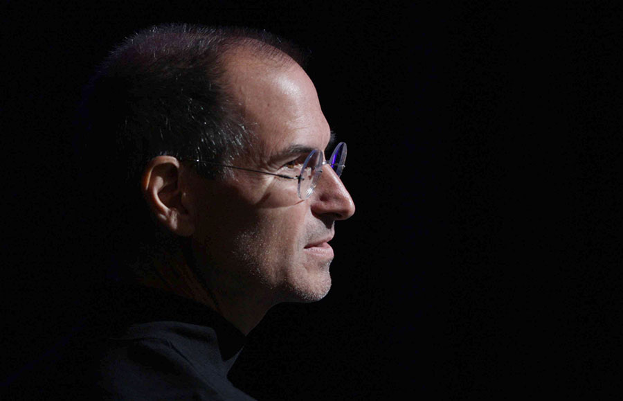 Спомняме си за Стив Джобс, който ни напусна преди 14 години