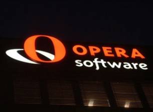 Слух: Facebook иска да купи Opera