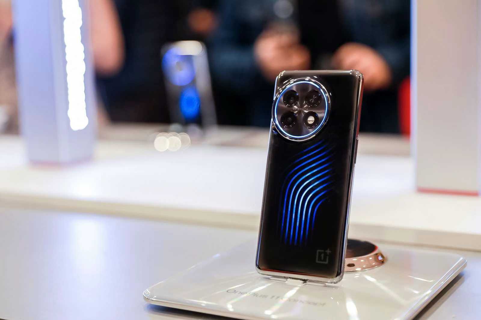 OnePlus показа OnePlus 11 Concept с охлаждане Active CryoFlux