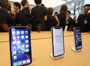 WSJ: Apple намалява цената на iPhone XR в Япония и връща производството на iPhone X