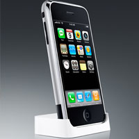 iPhone ще се продава с поставка