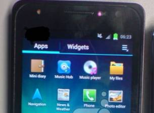 Снимки на Samsung GT-i9300. Това ли е Galaxy S III?
