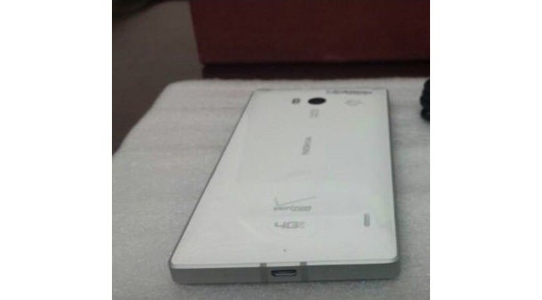 Нова снимка на Nokia 929