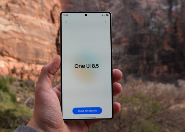 Samsung започна разпространението на One UI 8.5 