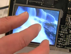 Toshiba представи резистивен екран с мултисензорни възможности