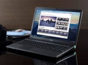 Sony обещава повече развлечения с новия лаптоп VAIO серия F12