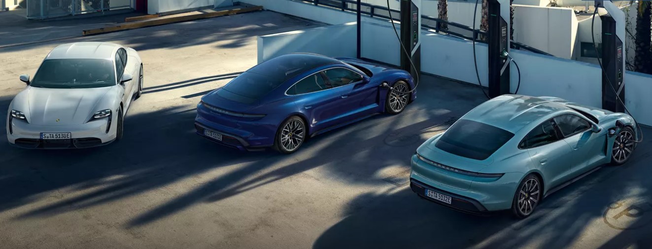 Porsche подготвя по-евтин електромобил в серия Taycan