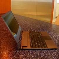 Intel обещава по-тънки и по-бързи нетбуци