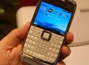 Nokia E71 вече се продава в Сингапур