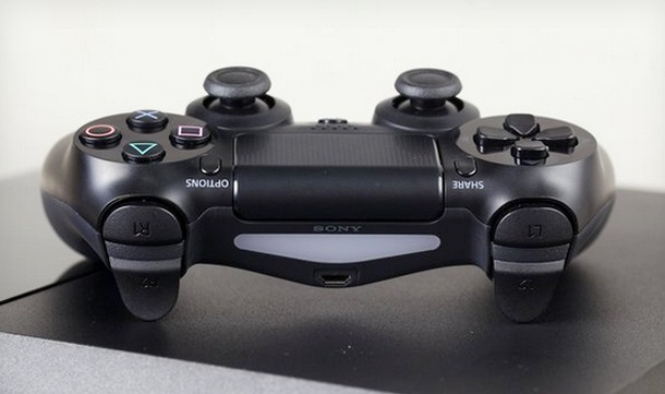 Share Play за PlayStation 4 ще заработи през есента