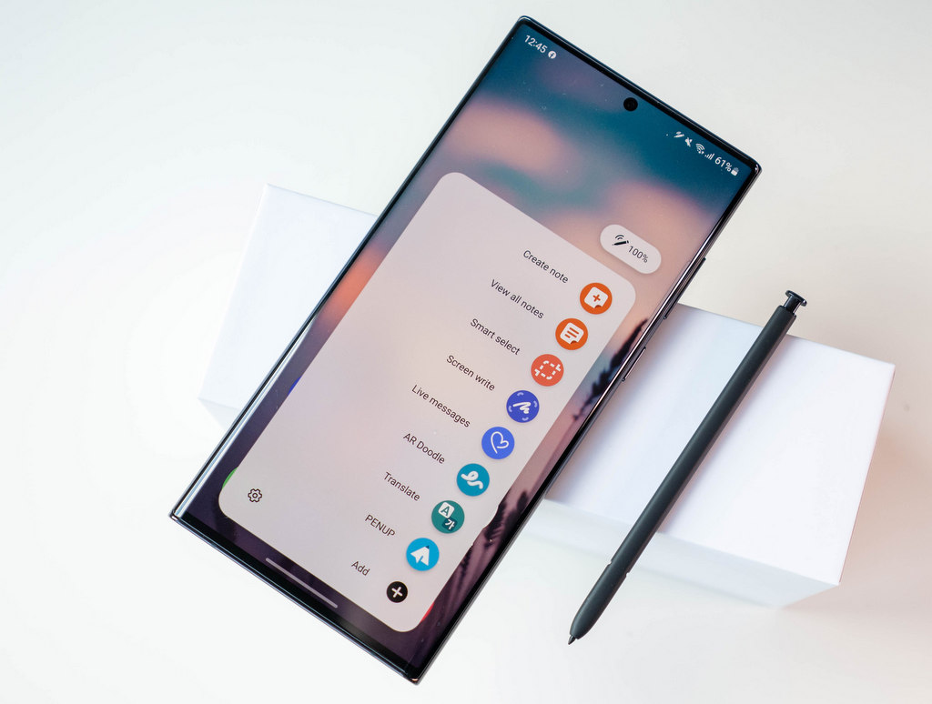 Най-добрите оферти за серията Galaxy S22 - нови и ремаркетирани