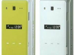 Музикален телефон с 4GB памет и от Toshiba