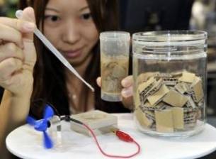 Sony представи батерия, която произвежда енергия от хартия