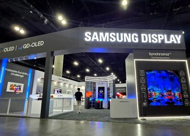Samsung показа дисплей, който може да измерва сърдечната честота и кръвното налягане