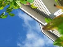 Samsung Galaxy S5 оцеля след падане от самолет и записа полета си